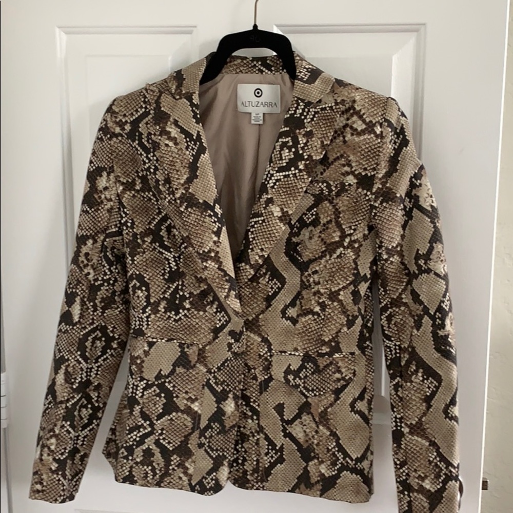 Pythons print blazer